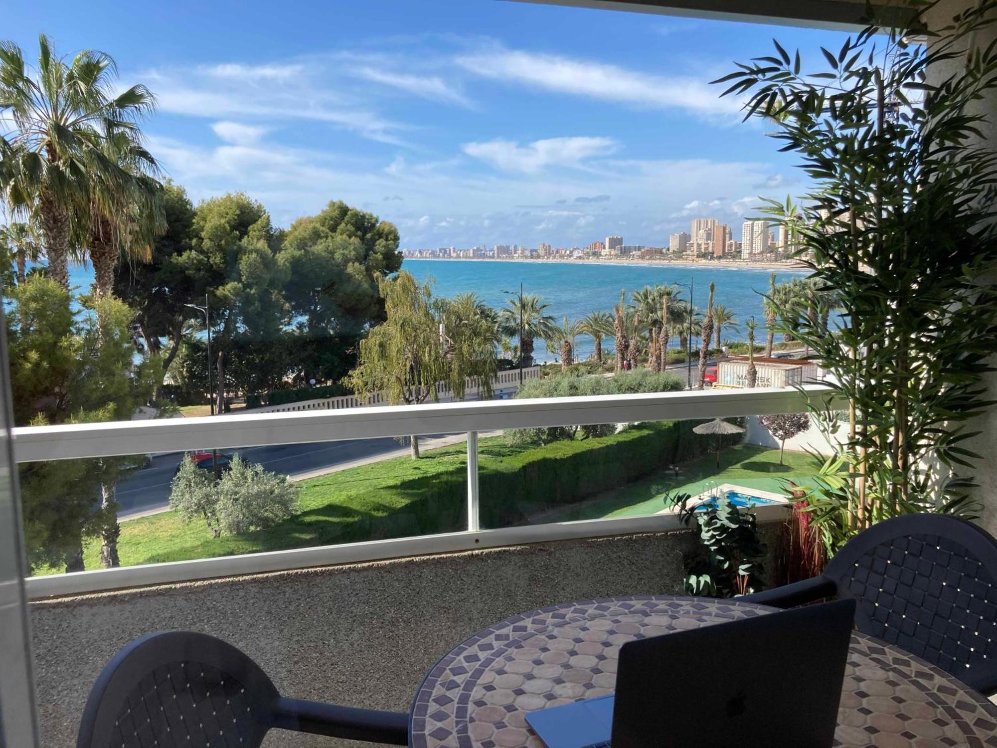 B L U E: Muchavista Sea View Apartment El Campello Exterior foto